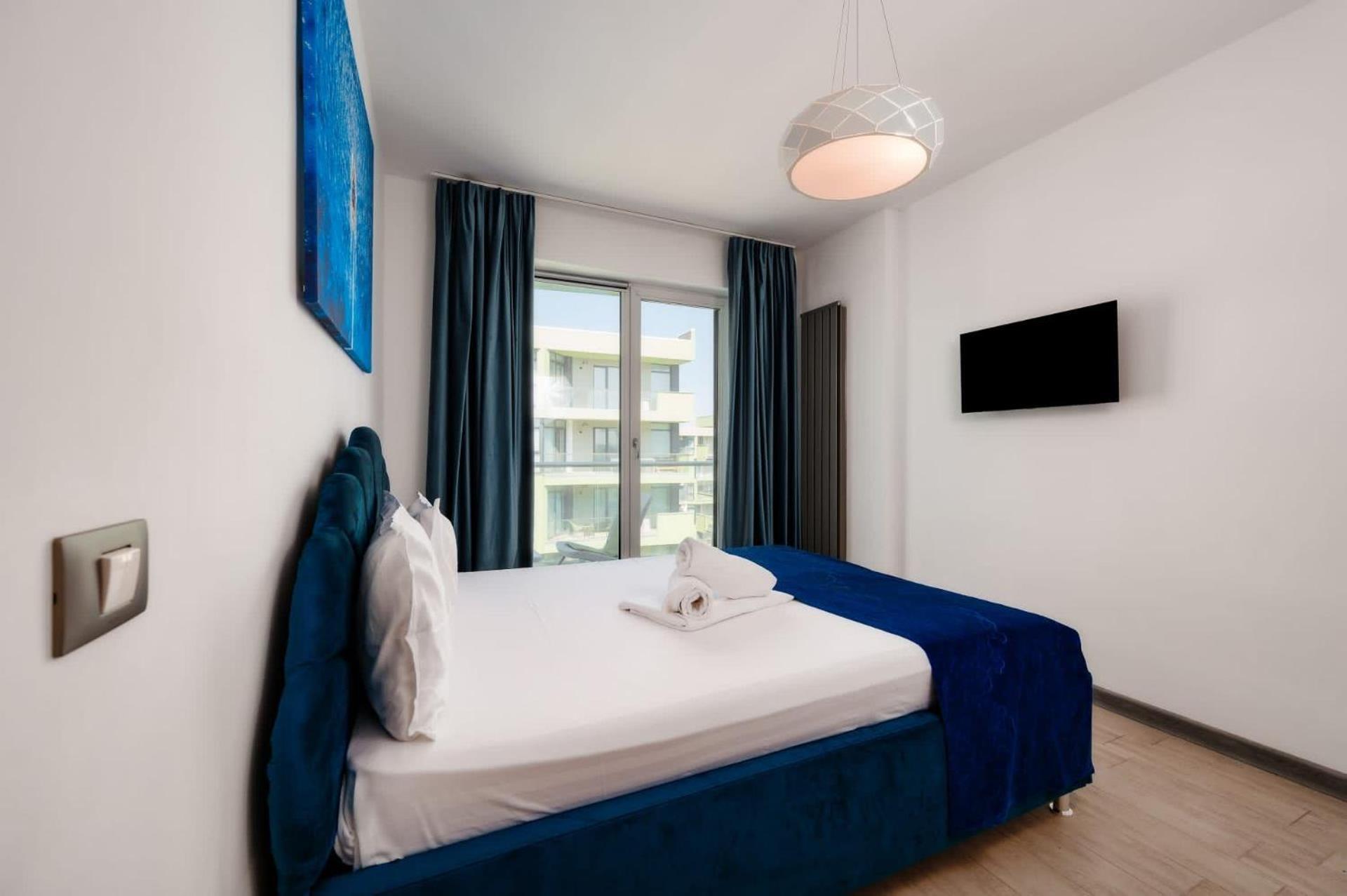 Luxury Suite Alezzi Beach Apartment Piscina Incalzita Sauna Jacuzzi Parking Năvodari Exterior foto