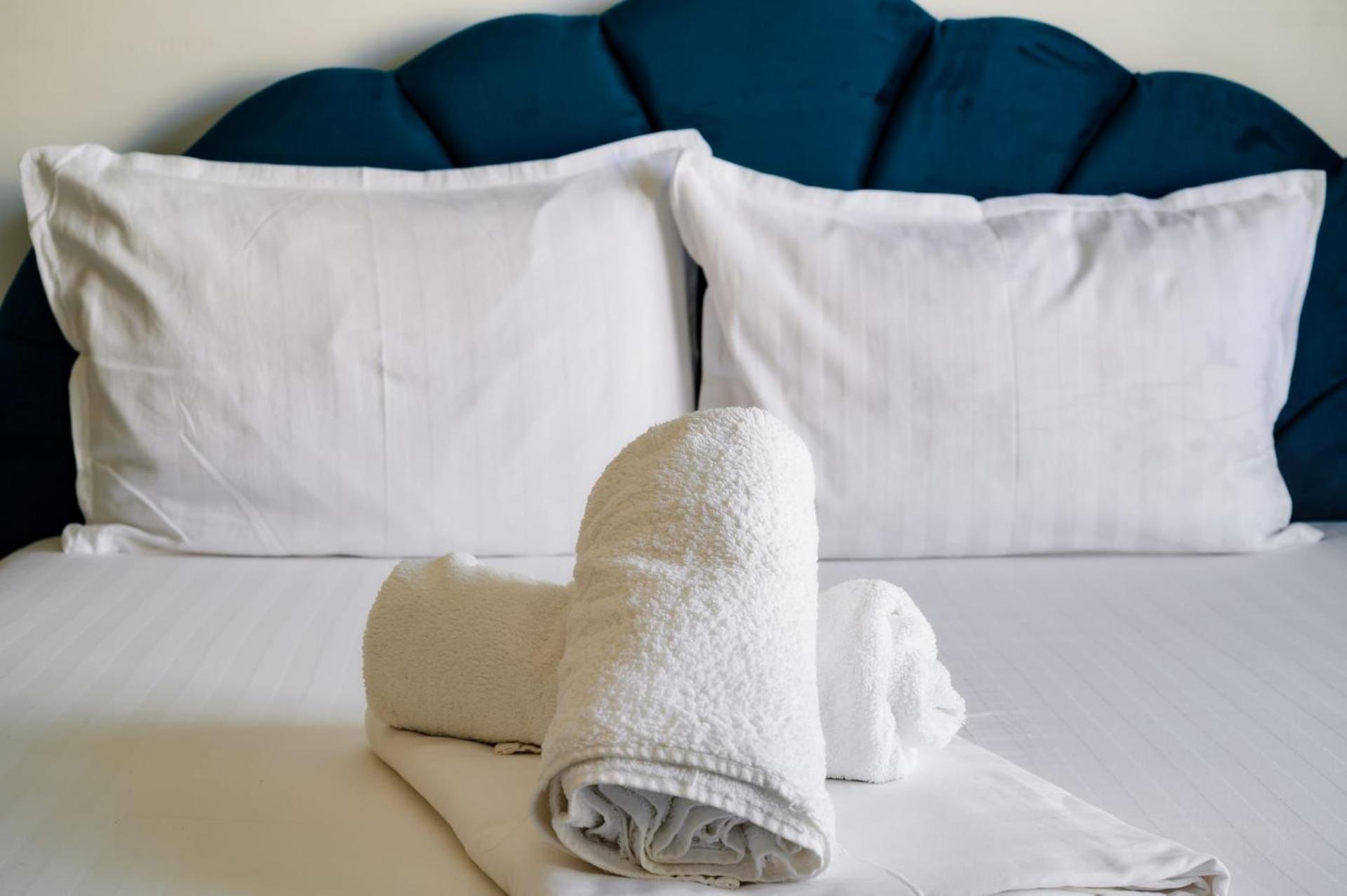Luxury Suite Alezzi Beach Apartment Piscina Incalzita Sauna Jacuzzi Parking Năvodari Exterior foto