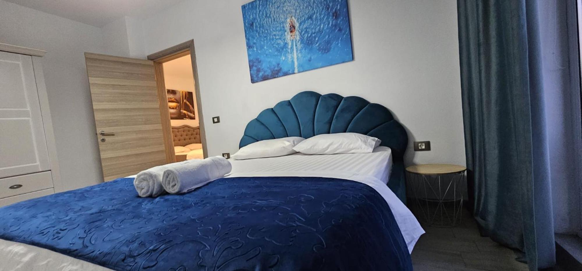 Luxury Suite Alezzi Beach Apartment Piscina Incalzita Sauna Jacuzzi Parking Năvodari Exterior foto