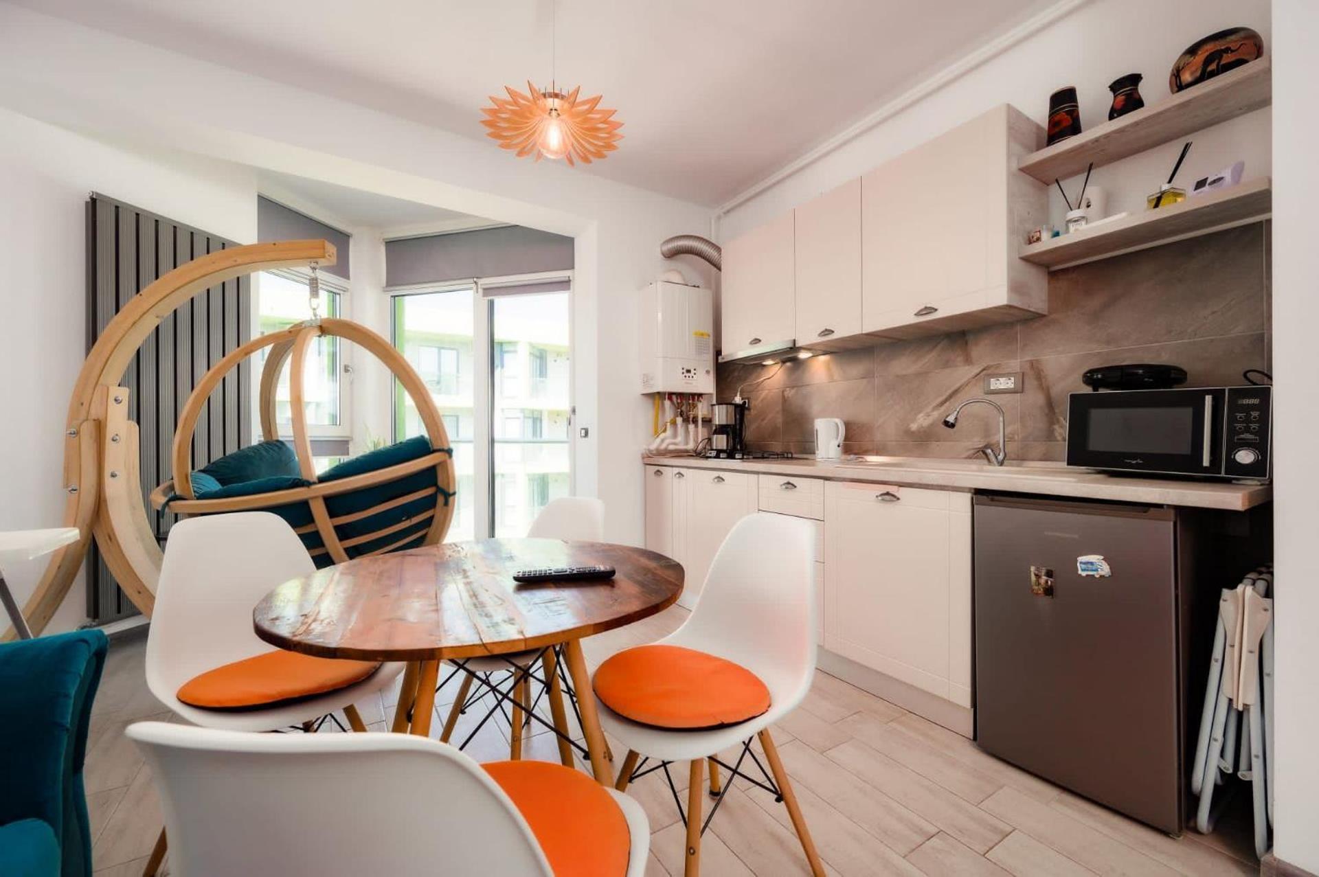 Luxury Suite Alezzi Beach Apartment Piscina Incalzita Sauna Jacuzzi Parking Năvodari Exterior foto