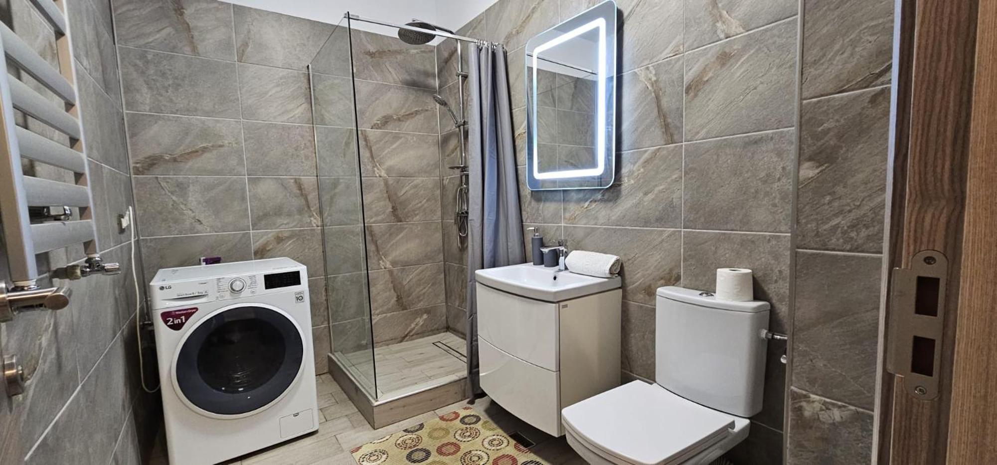 Luxury Suite Alezzi Beach Apartment Piscina Incalzita Sauna Jacuzzi Parking Năvodari Exterior foto